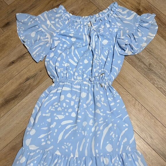 Anna Cate Dress - Picture 2 of 6